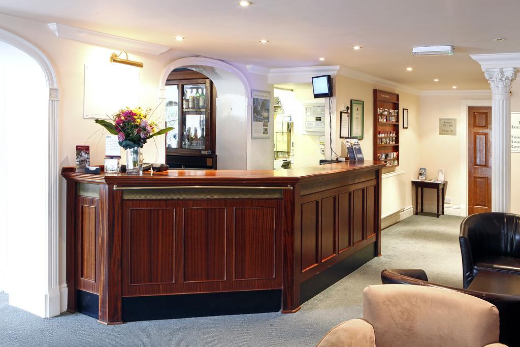 Stafford South Hatherton Hotel 펜크리지 외부 사진